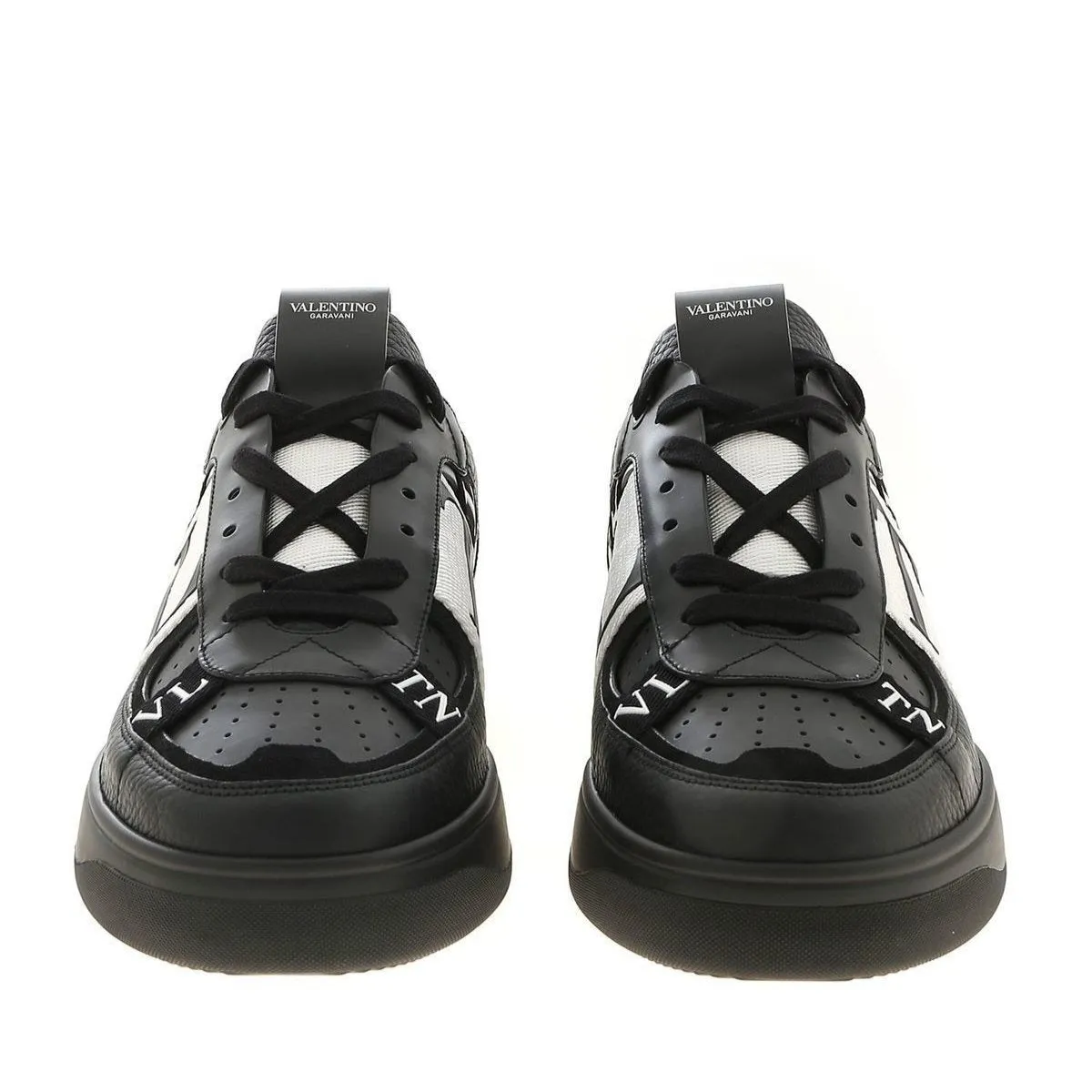 Valentino Garavani Black Sneakers Vl7n