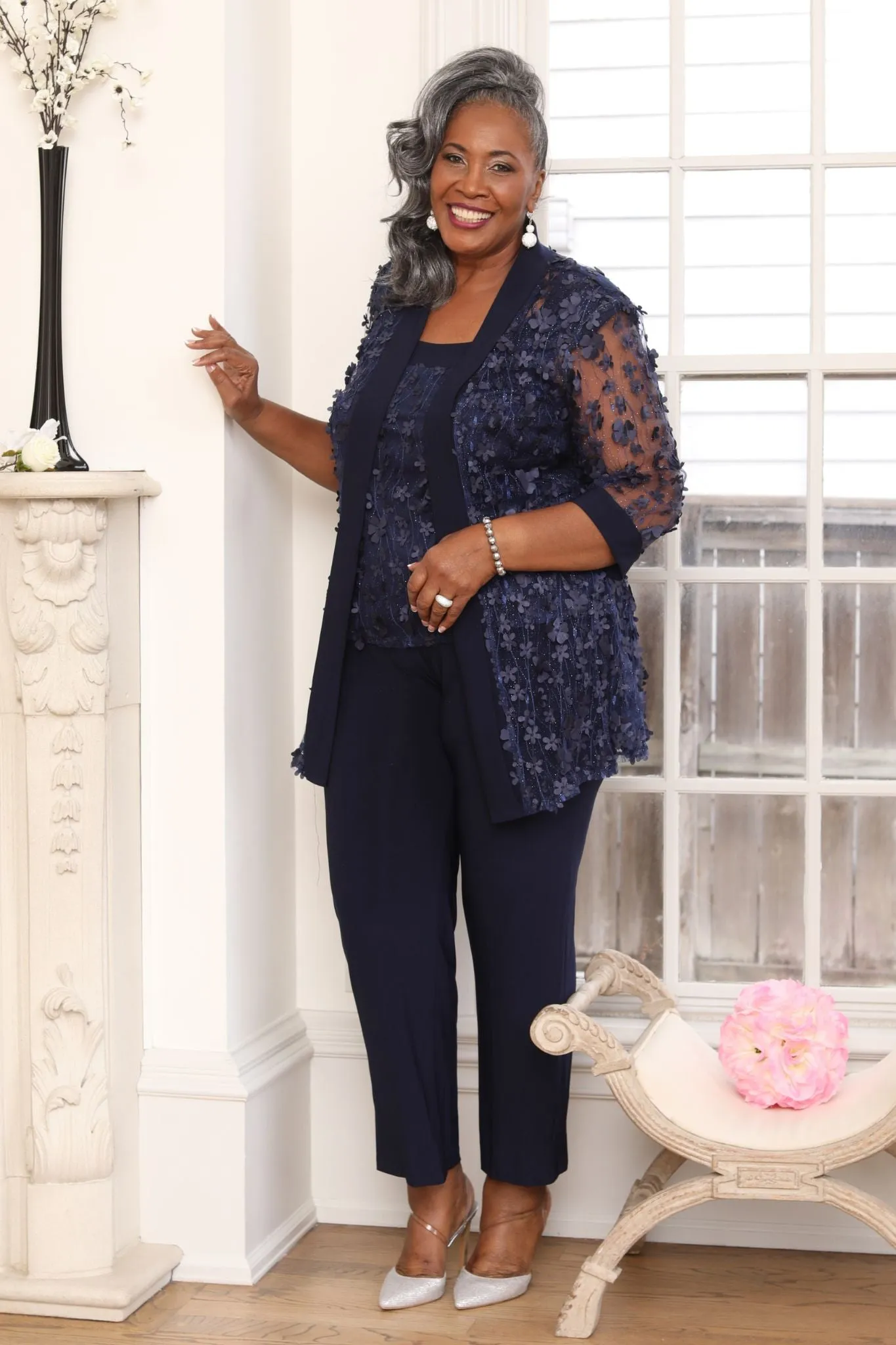 Women Two-Piece 3D Flower Embellished Elegant Pant Set